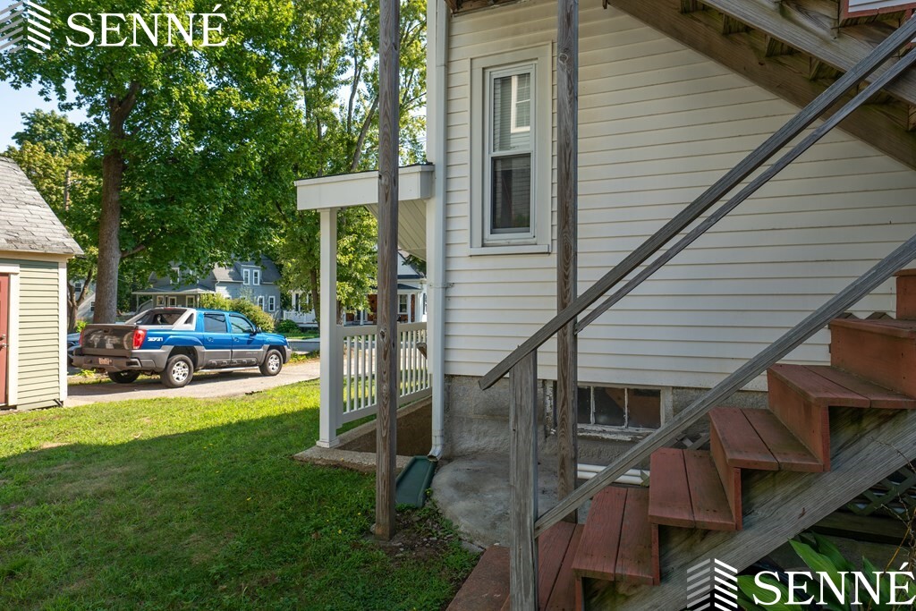 14 Hartford St, Bedford