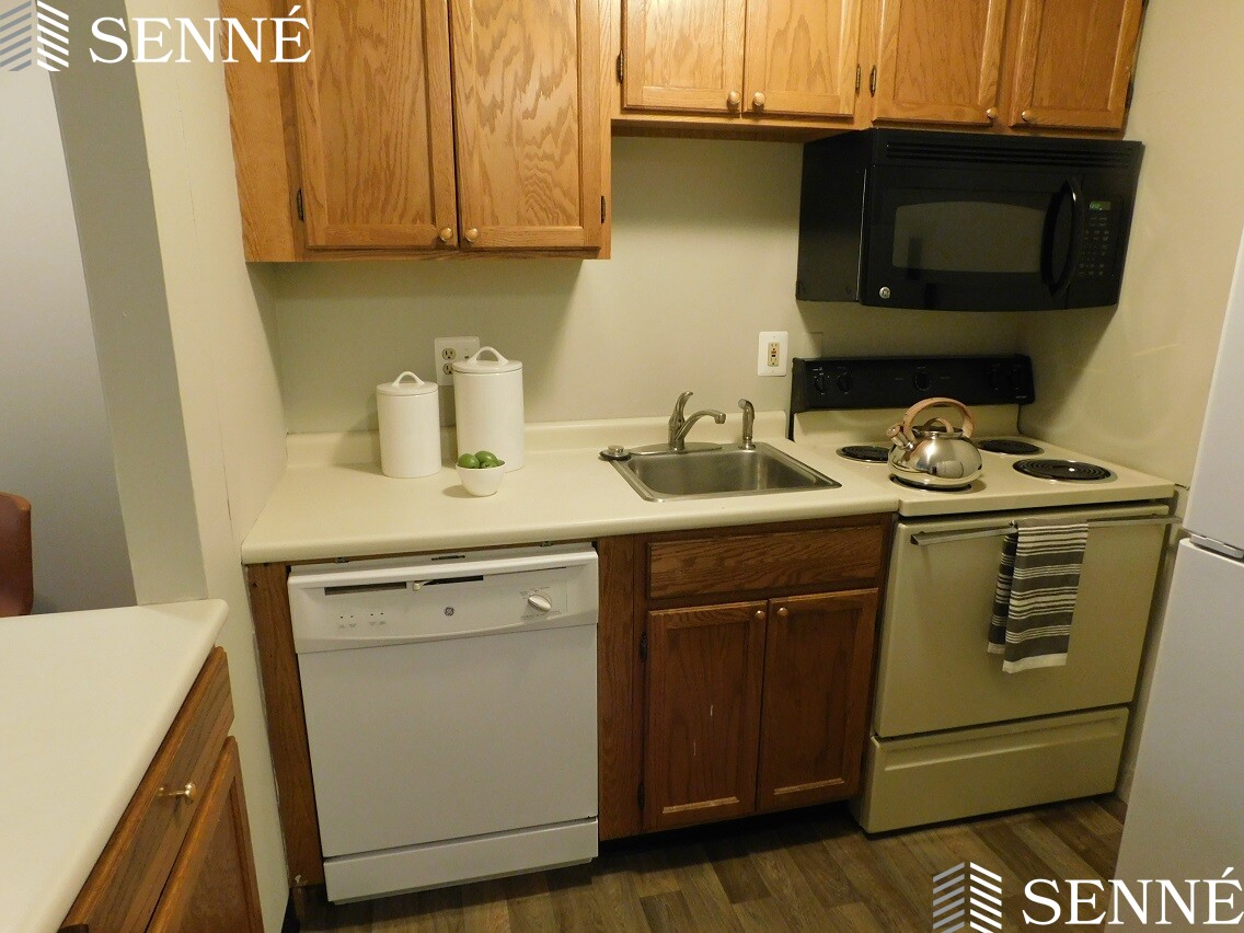 375 Harvard St, Harvard Square