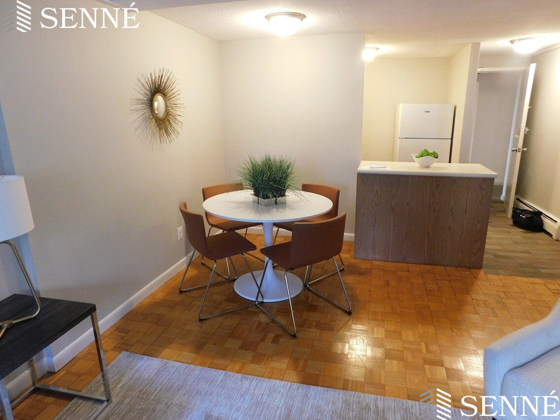 375 Harvard St, Harvard Square