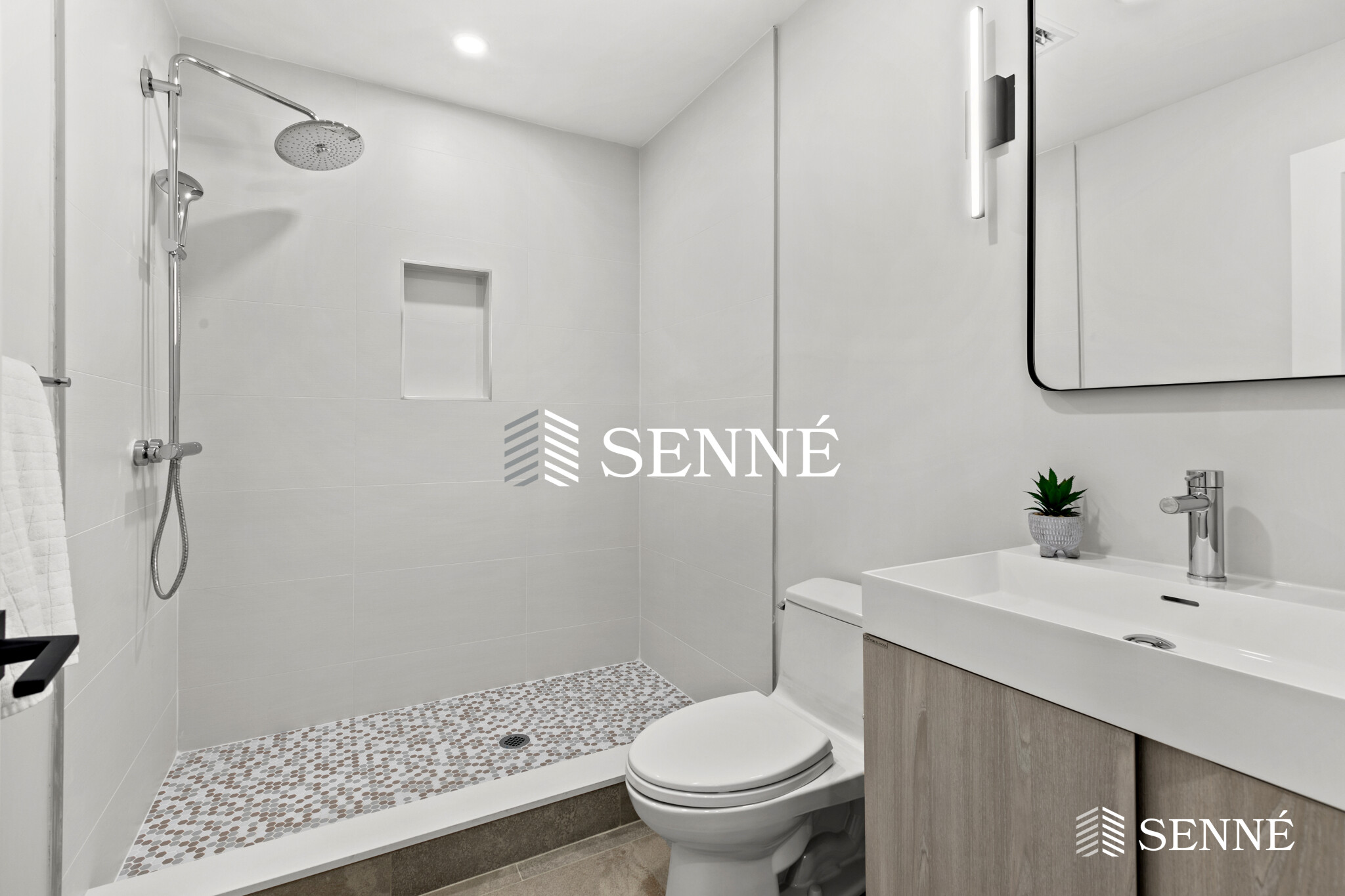 154 Thorndike St, East Cambridge