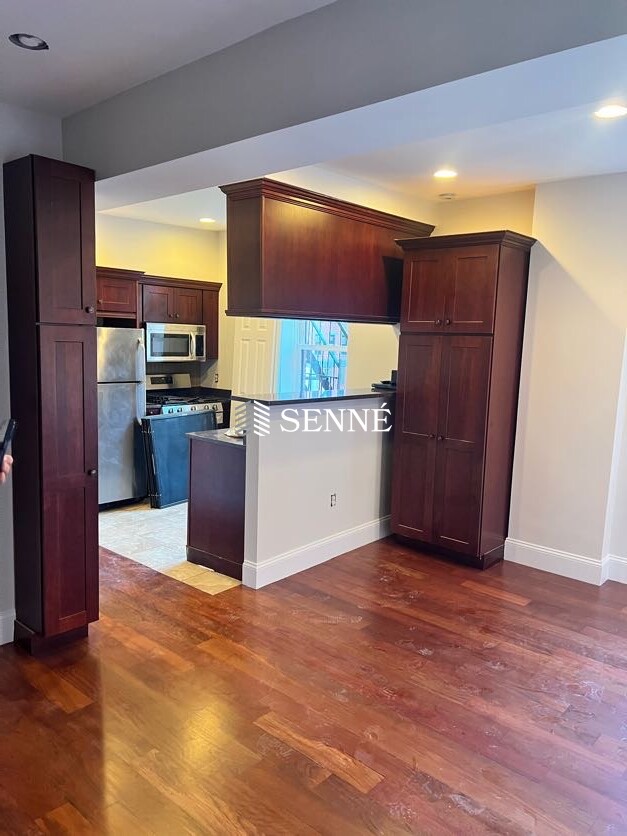 31 North Bennet St, North End