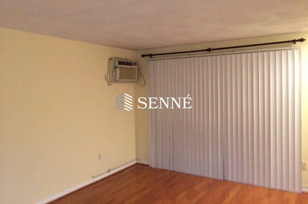 34 Hamilton Rd, Arlington