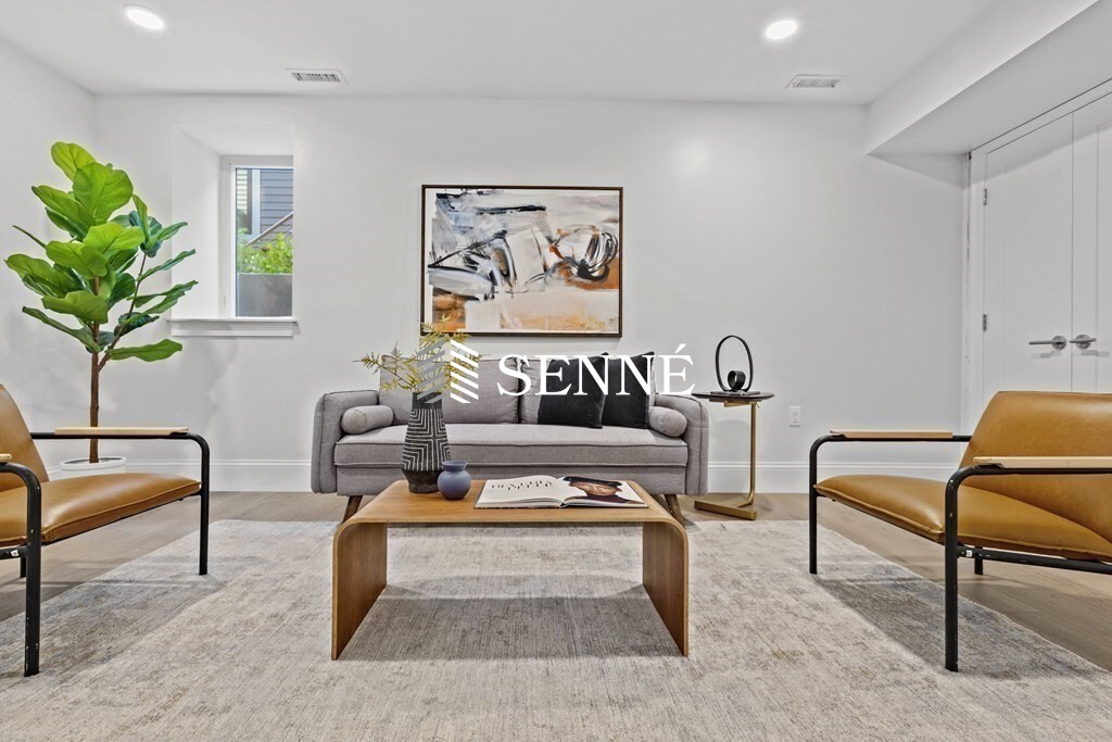 27 Winslow St, West Cambridge