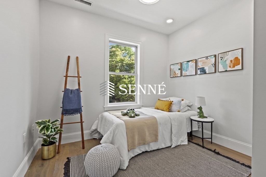 27 Winslow St, West Cambridge