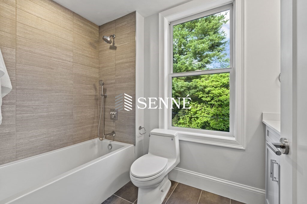 27 Winslow St, West Cambridge