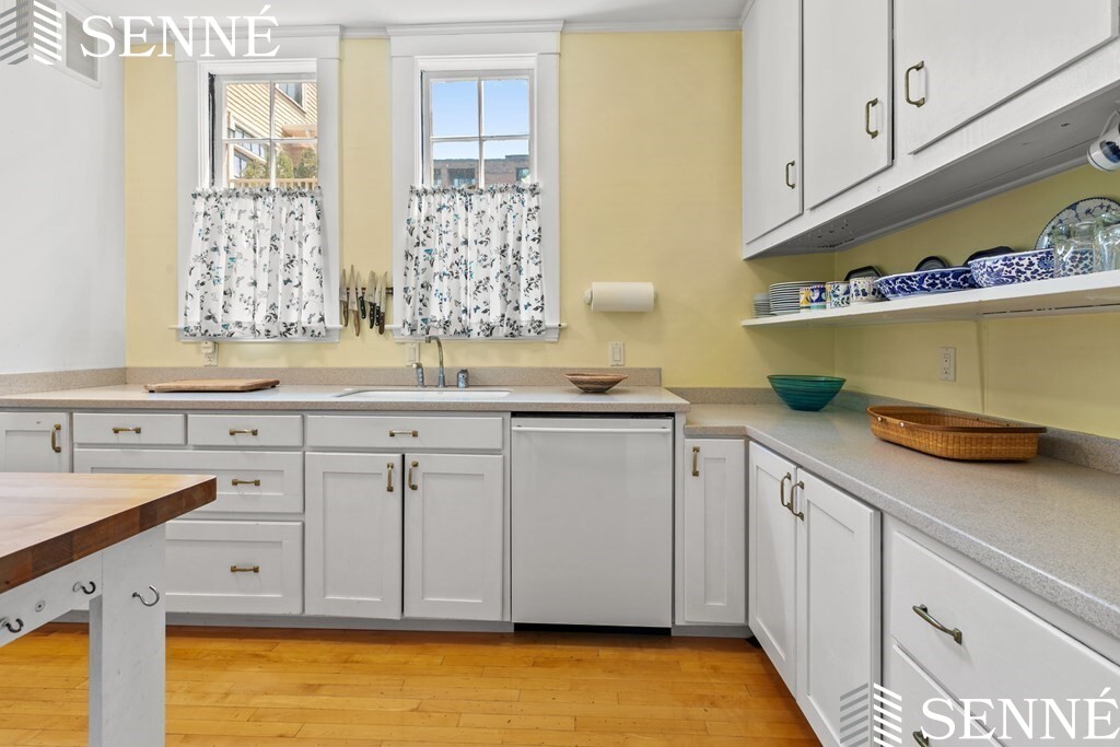 50 Concord Ave, West Cambridge