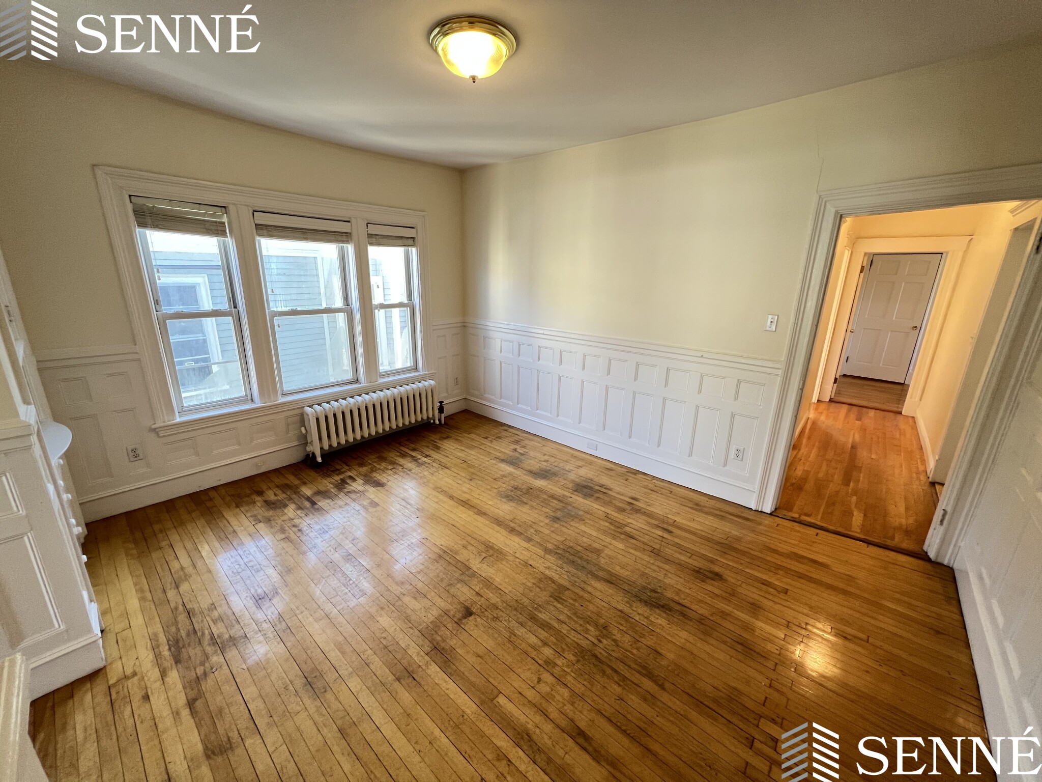 2 Sacramento St, Huron Village