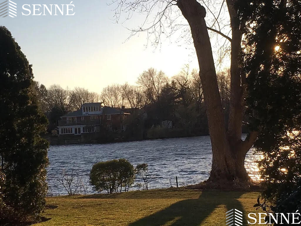 34 Hamilton Rd, Arlington