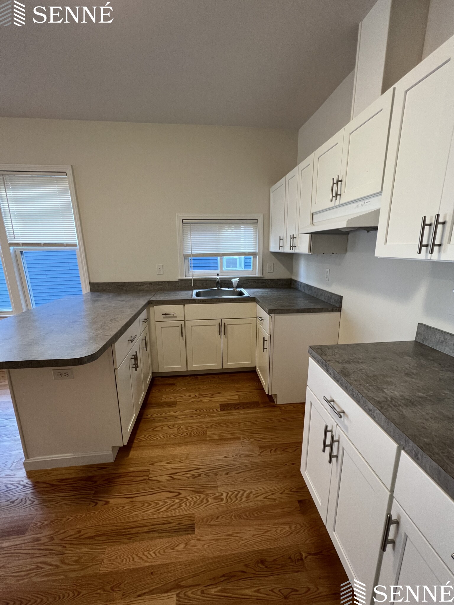 920 Hyde Park Ave, Hyde Park