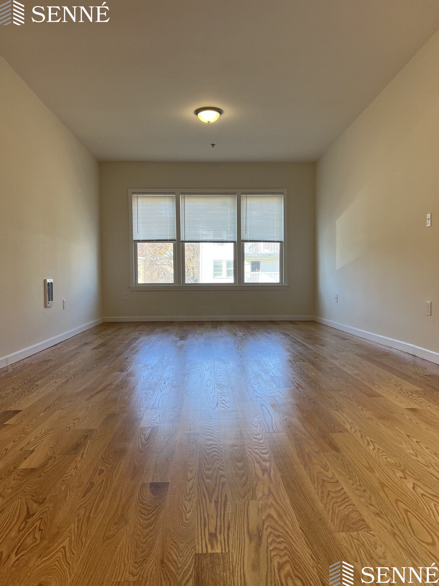 920 Hyde Park Ave, Hyde Park