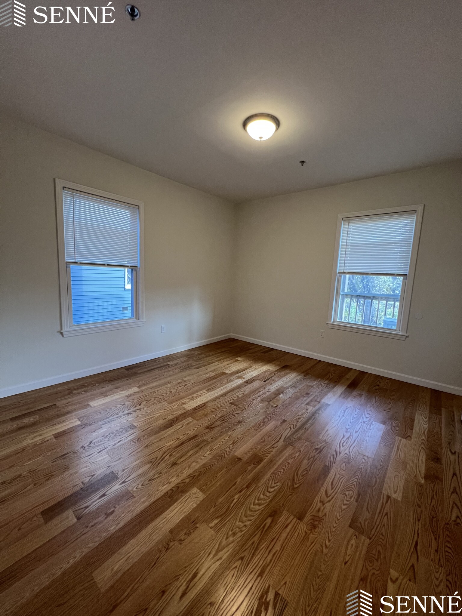 920 Hyde Park Ave, Hyde Park