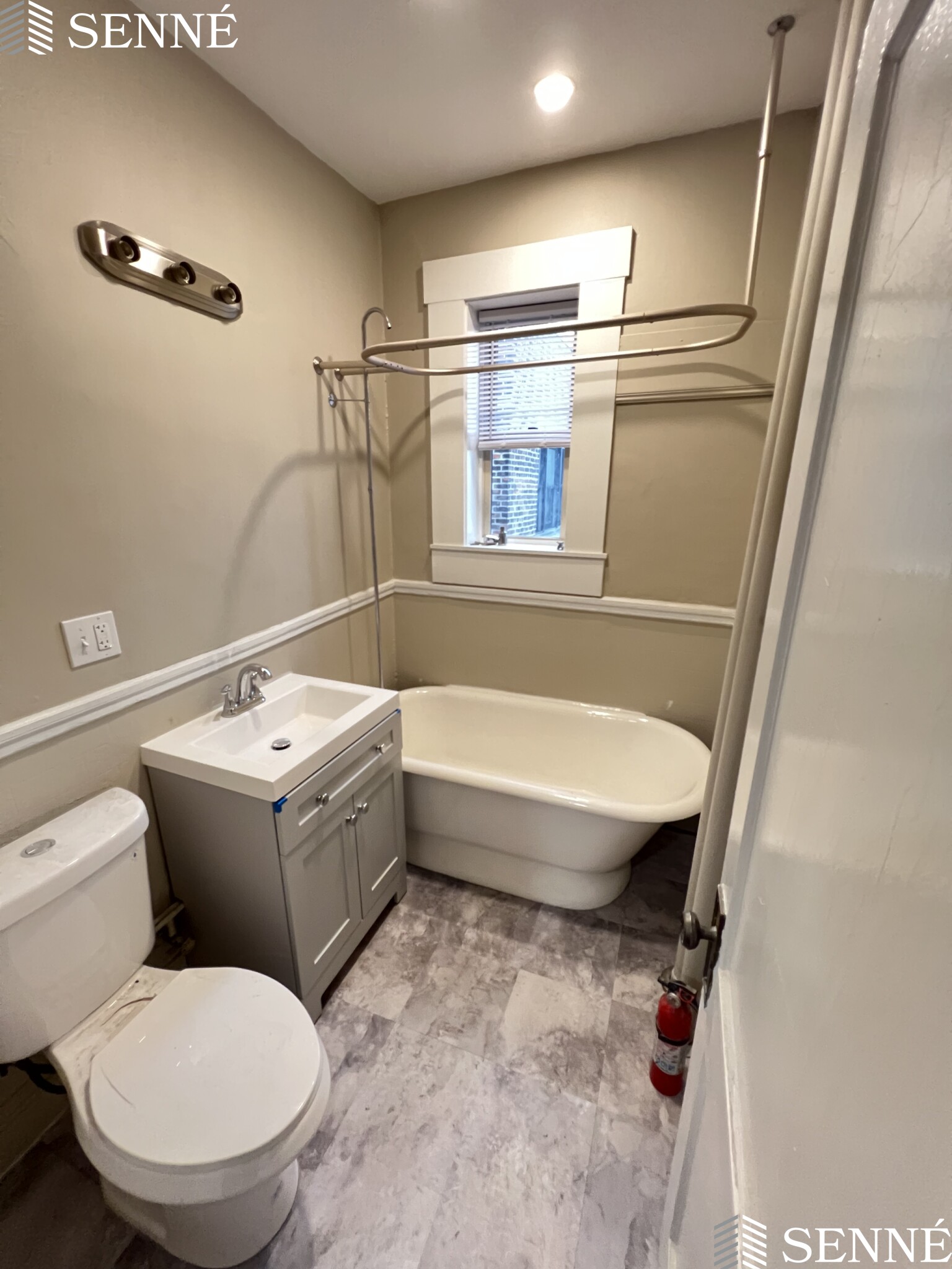 465 Broadway, Medford