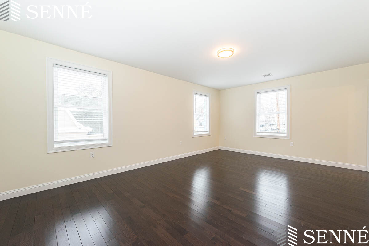 10 Marion, Davis Square