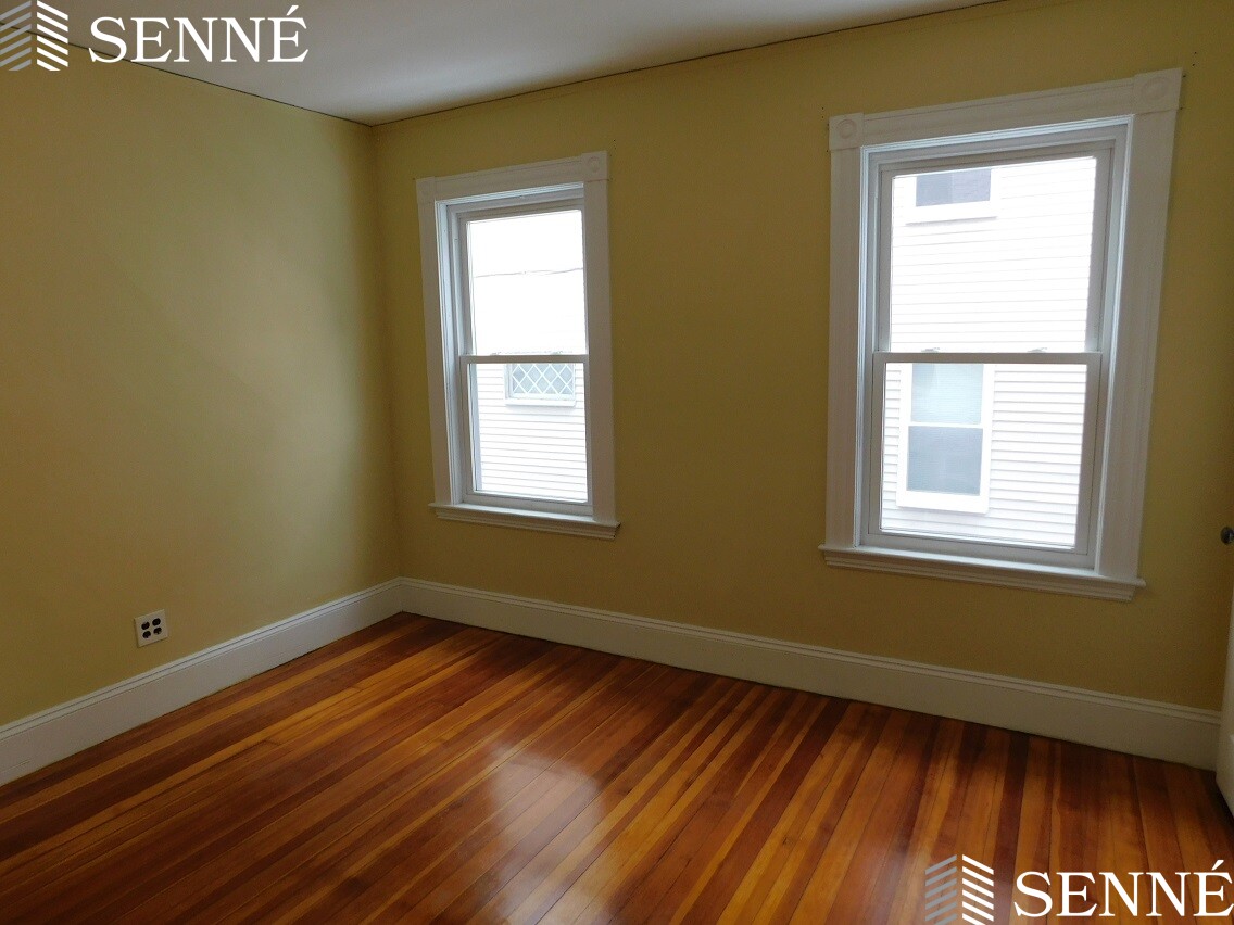 19 Edward T Sullivan Rd, West Cambridge