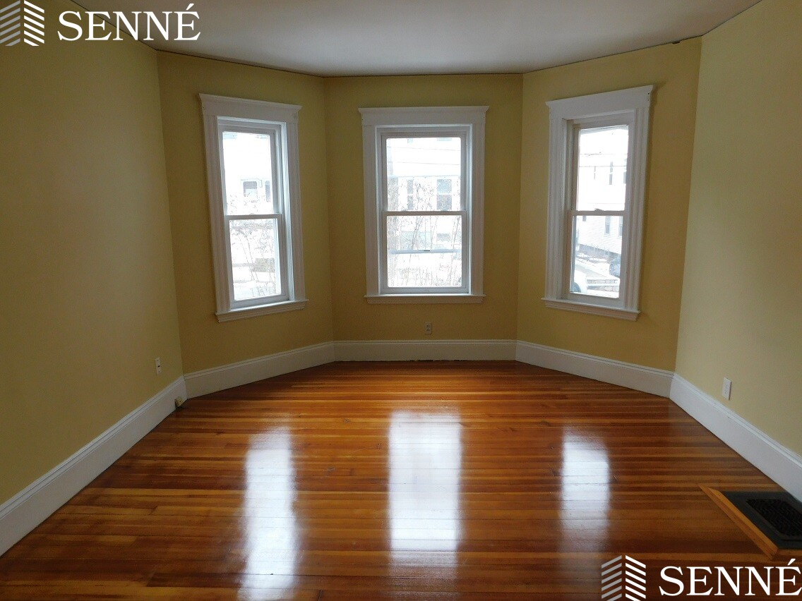 19 Edward T Sullivan Rd, West Cambridge