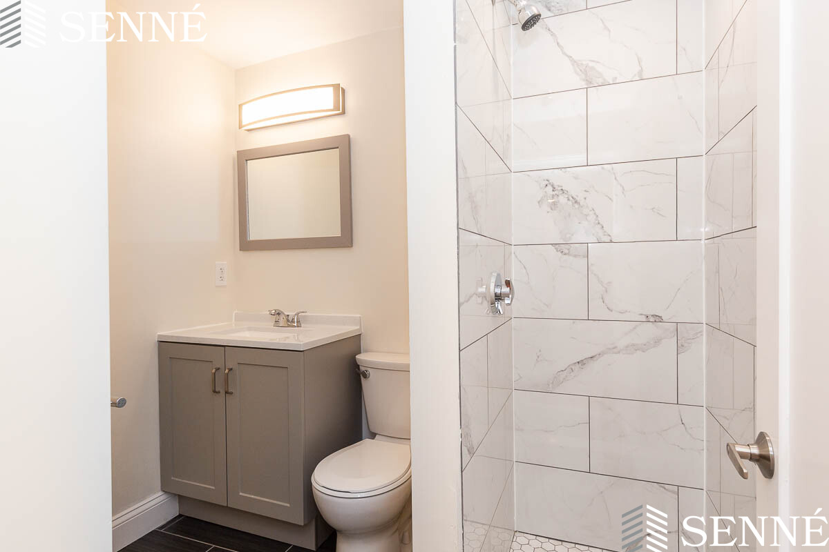 77 Rock Glen Rd, Medford