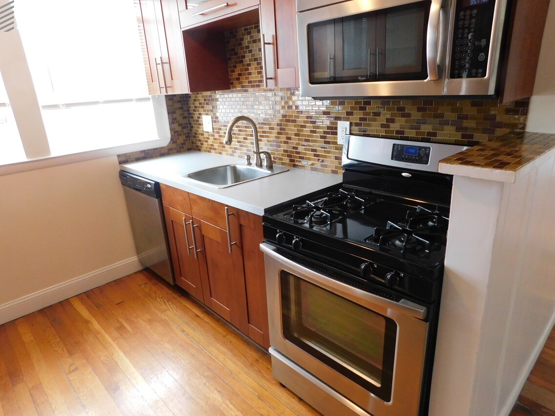 38 Day St, Davis Square