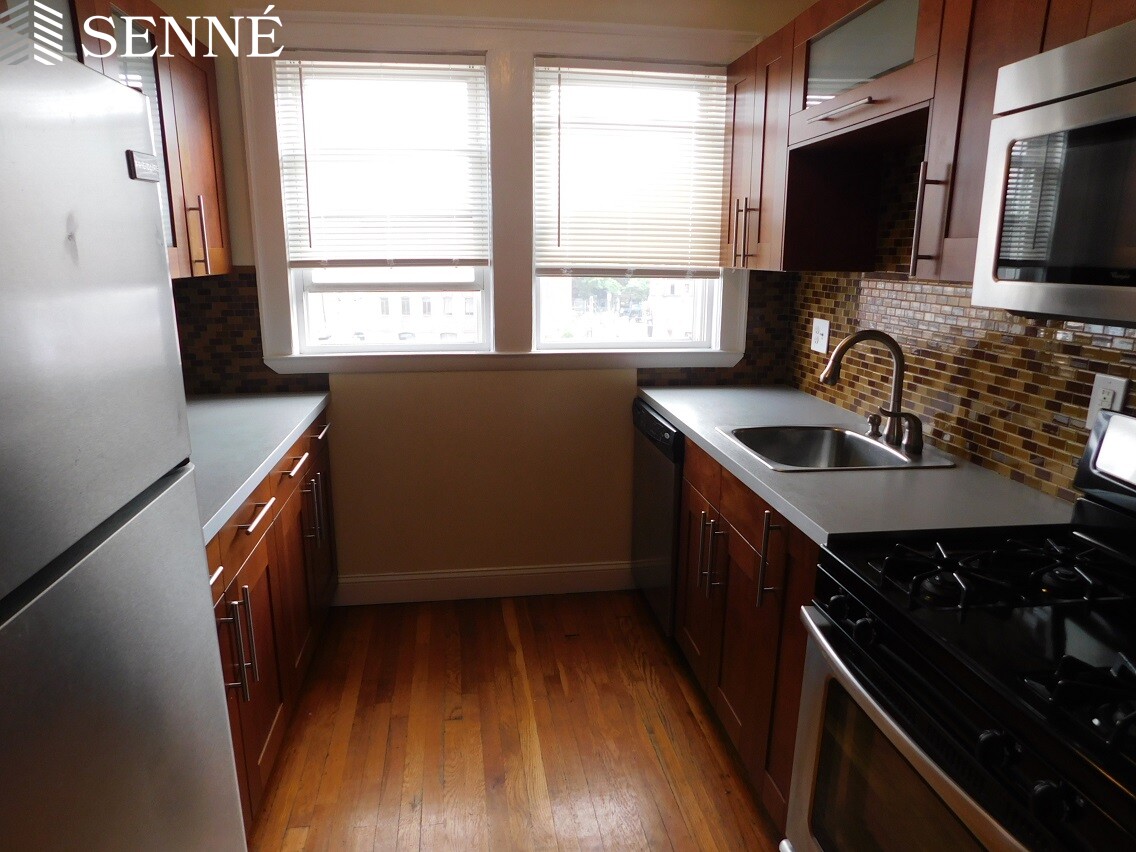 38 Day St, Davis Square