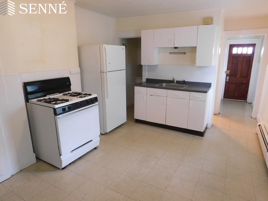 28 Cherry St, Porter Square