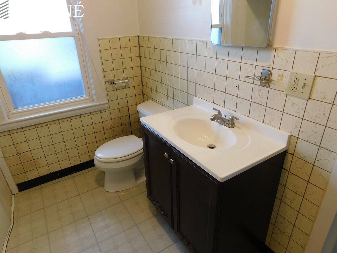 28 Cherry St, Porter Square