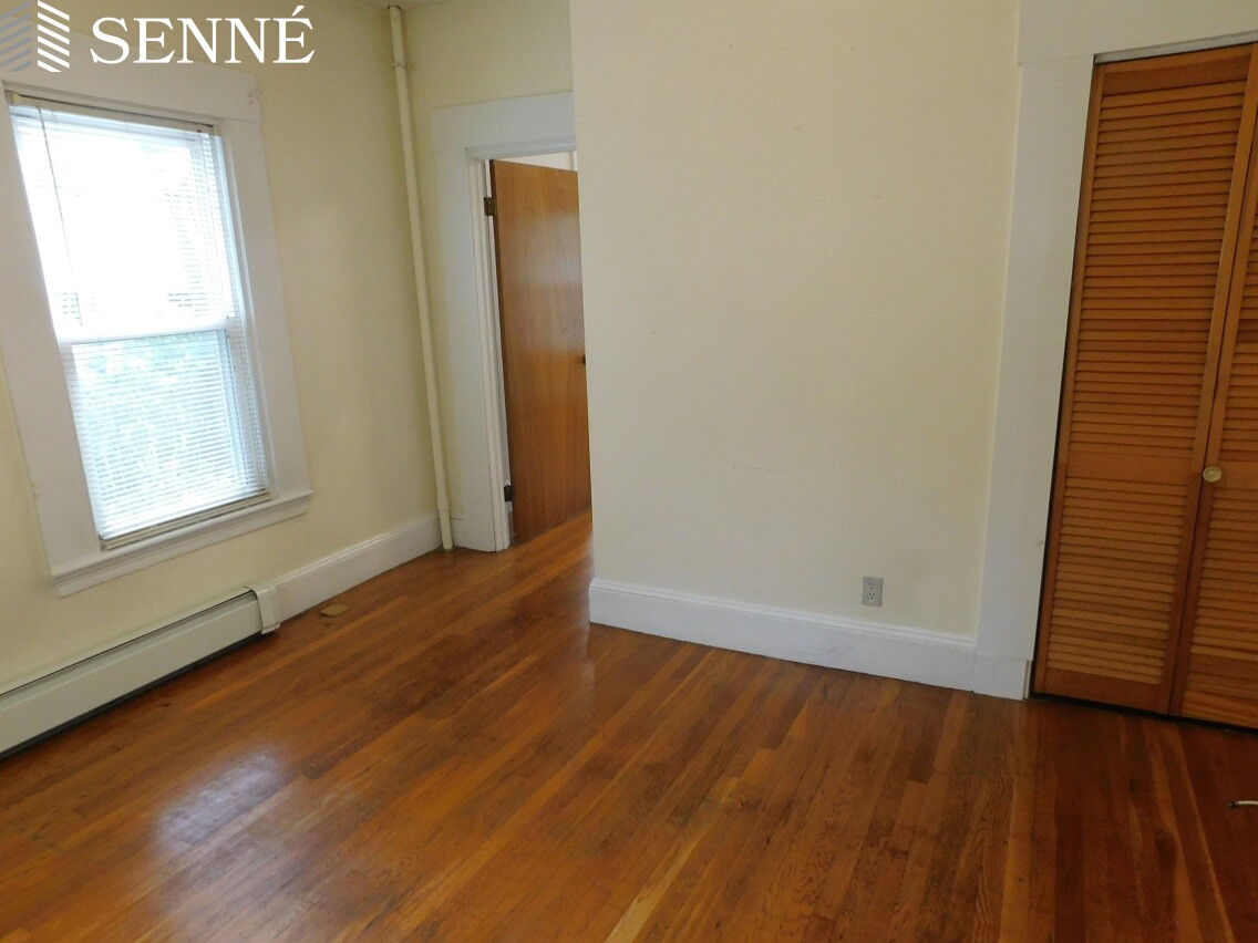 28 Cherry St, Porter Square