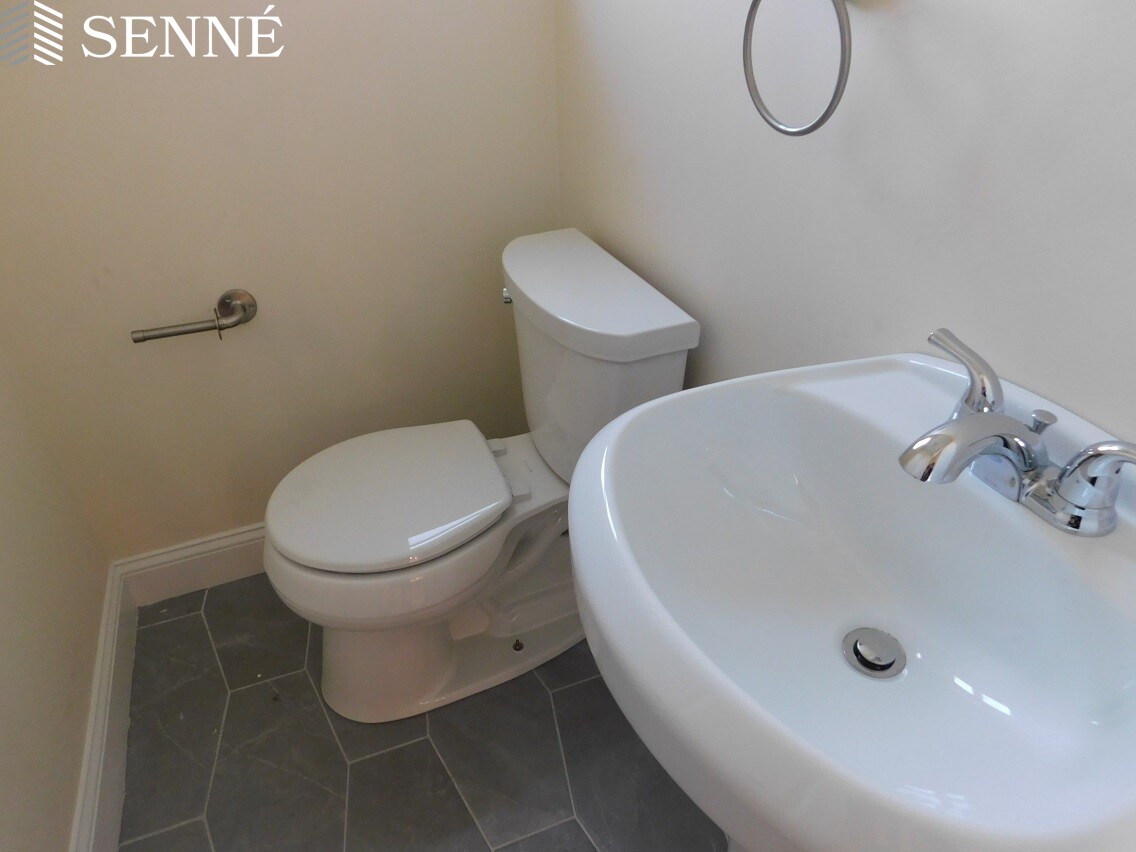 28 Cherry St, Porter Square