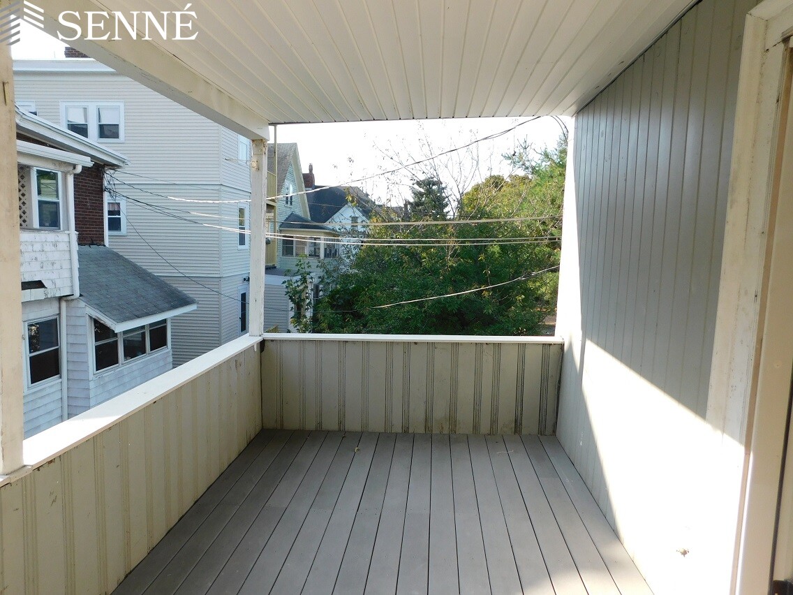 28 Cherry St, Porter Square