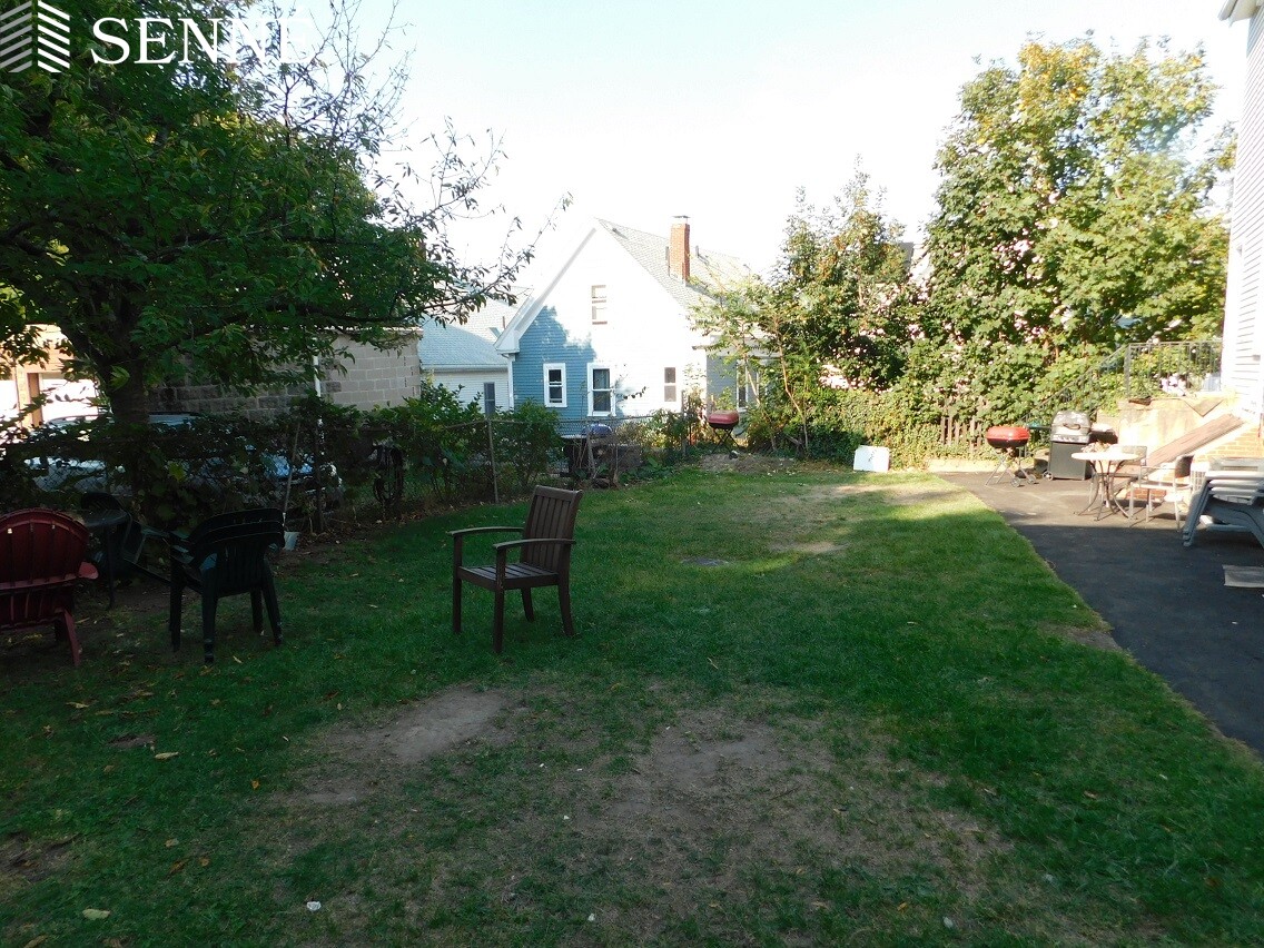 28 Cherry St, Porter Square