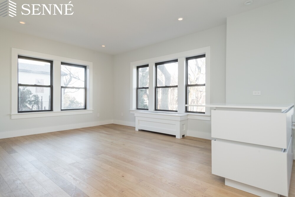 123 Highland Ave, Gilman Square