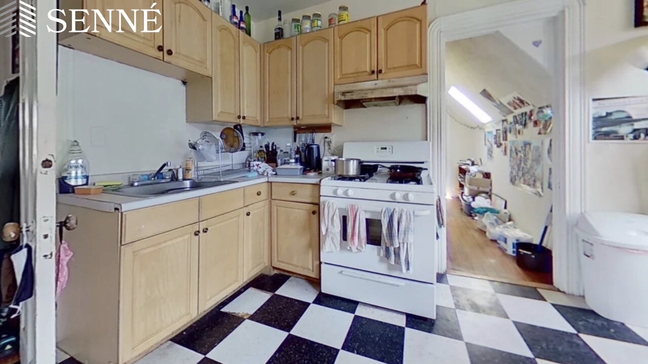 32 Gordon St, Allston