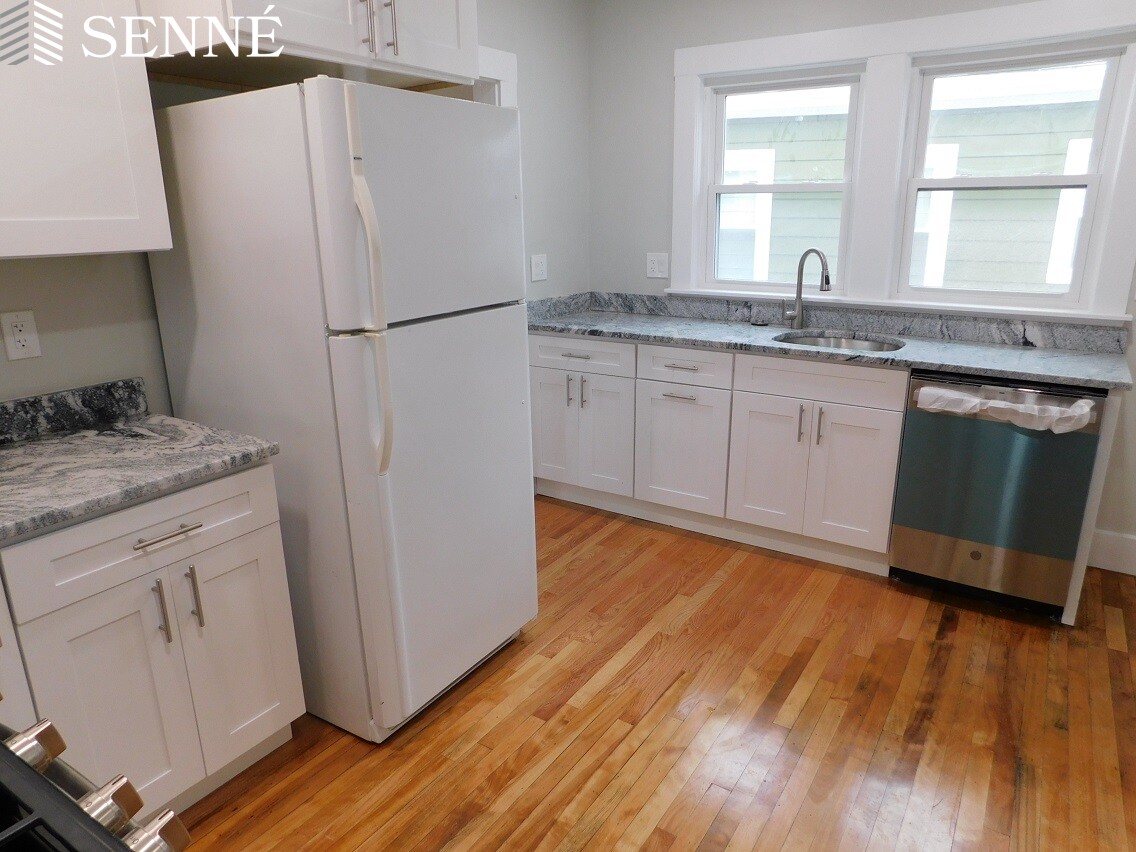 46 Concord Rd, Watertown