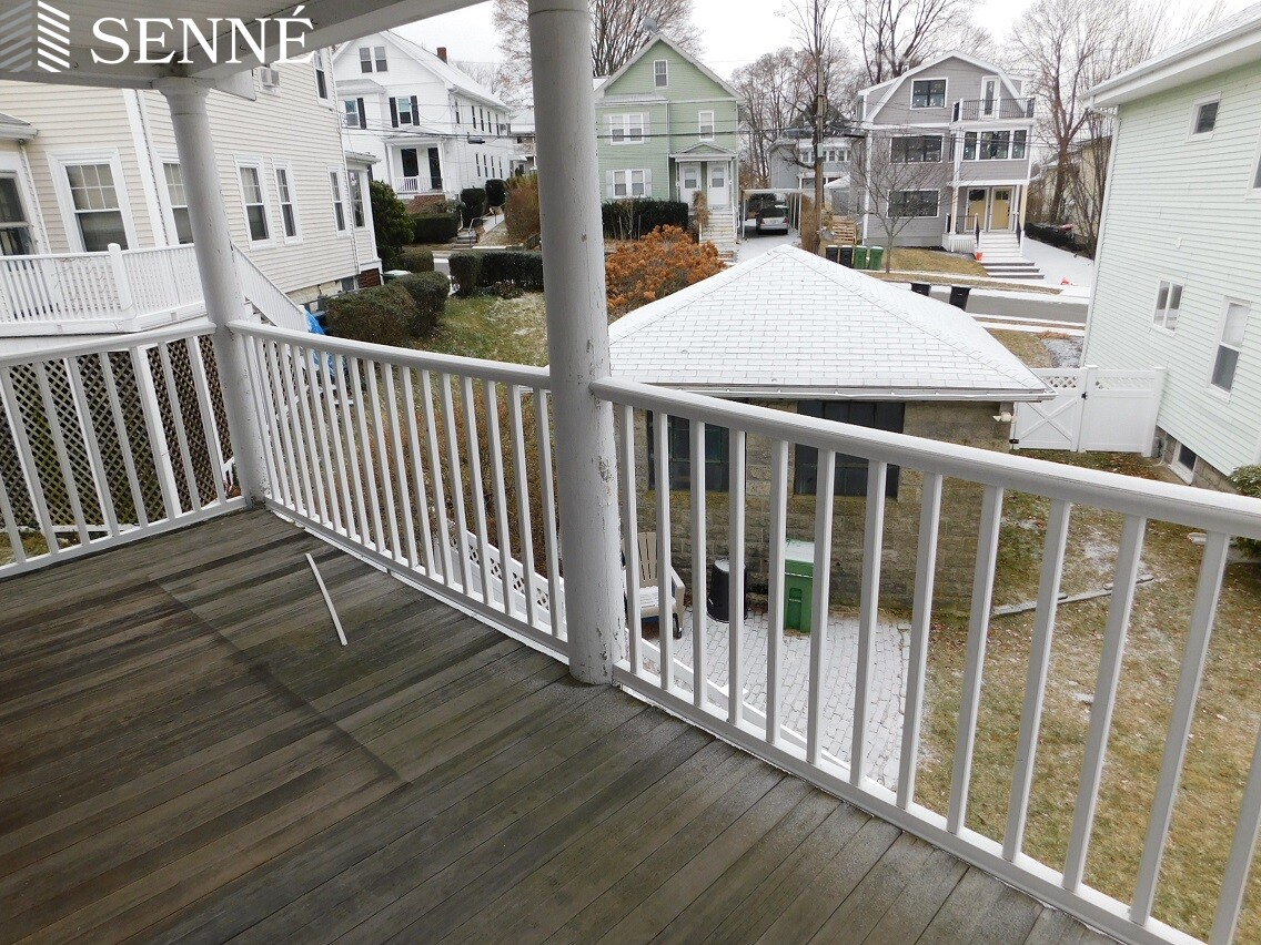 46 Concord Rd, Watertown