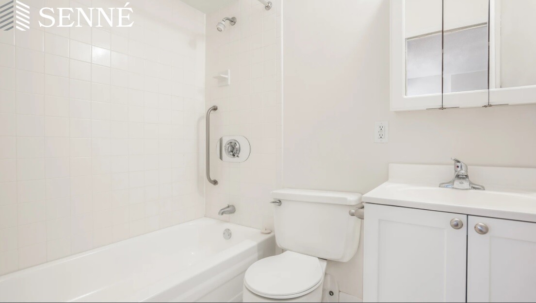 929 Massachusetts Ave, Central Square