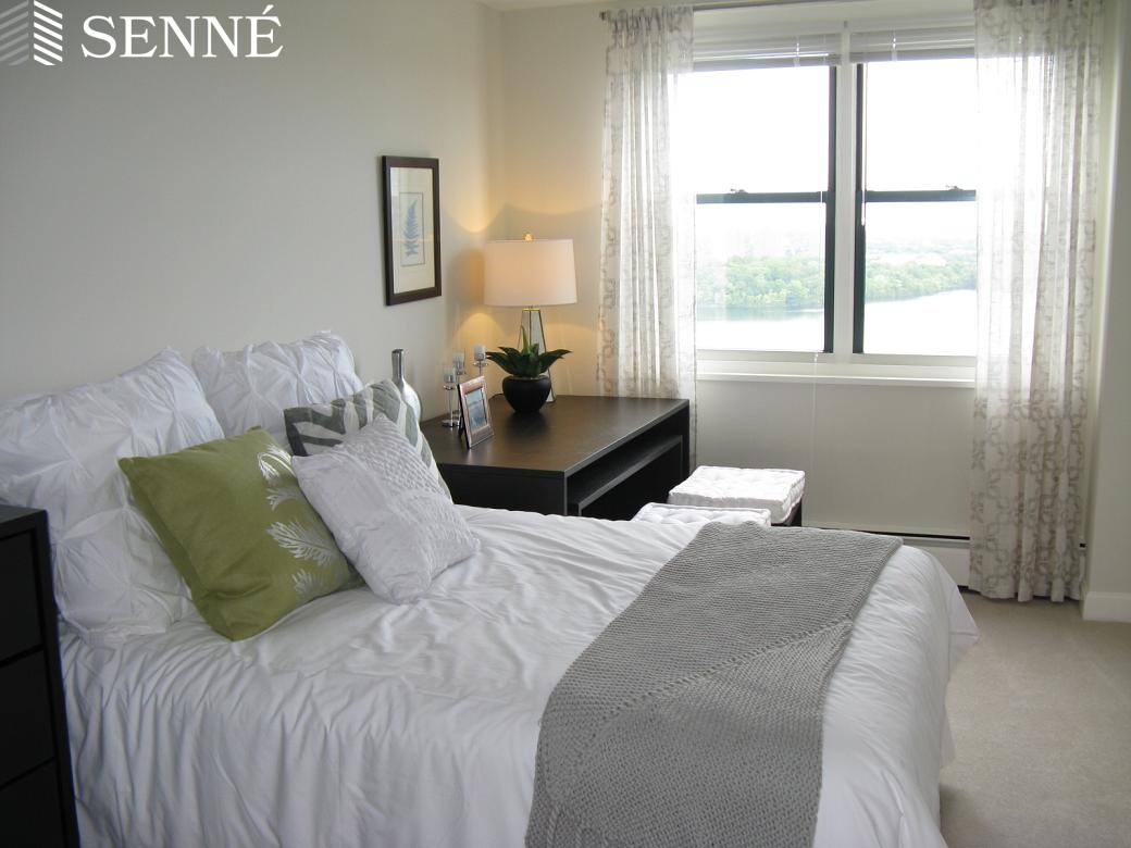 700 Huron Ave, Huron Village