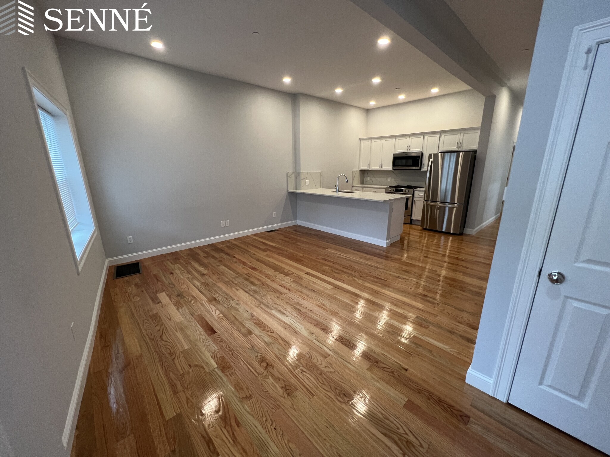 126 Cross St, East Somerville