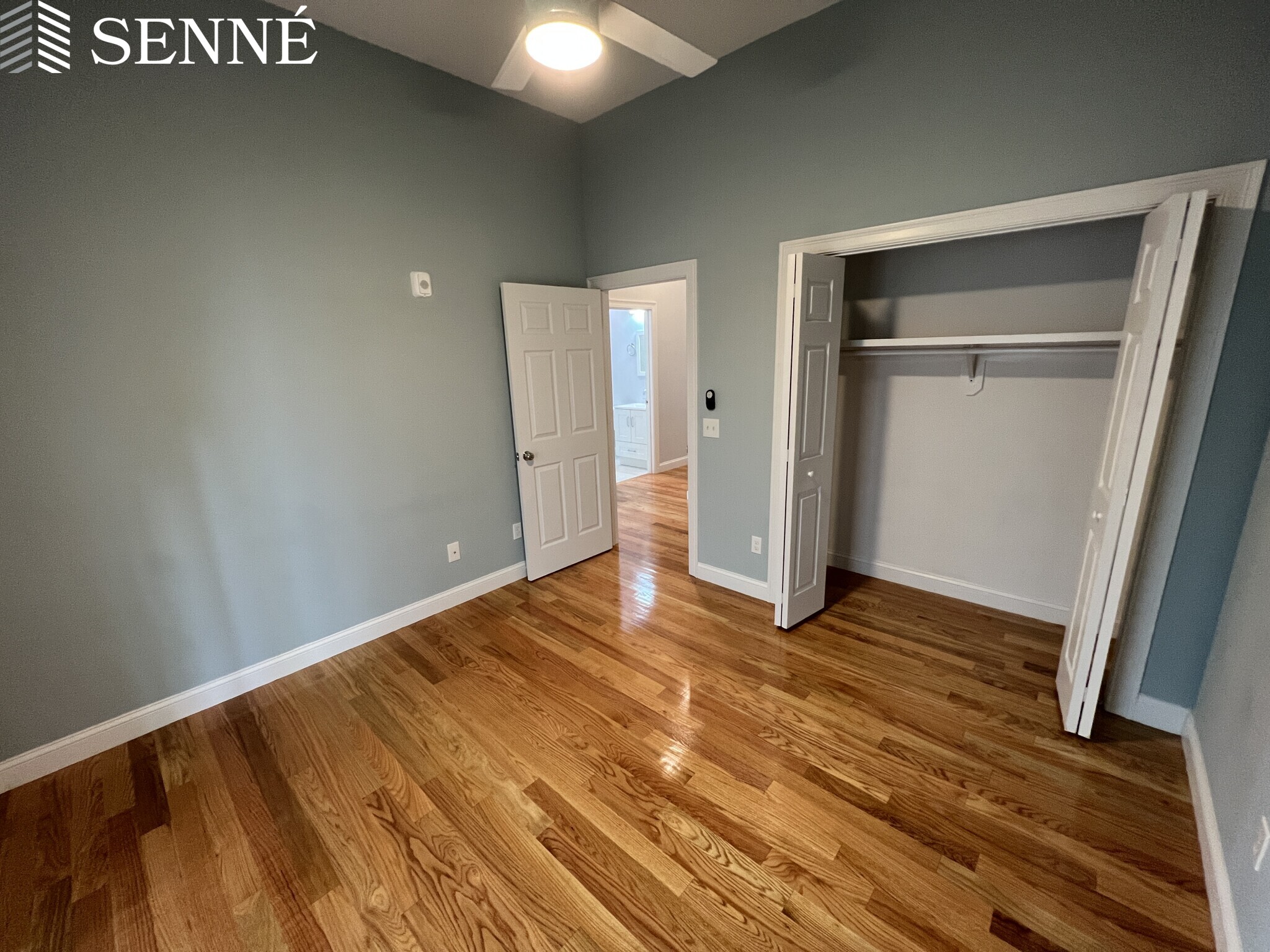 126 Cross St, East Somerville