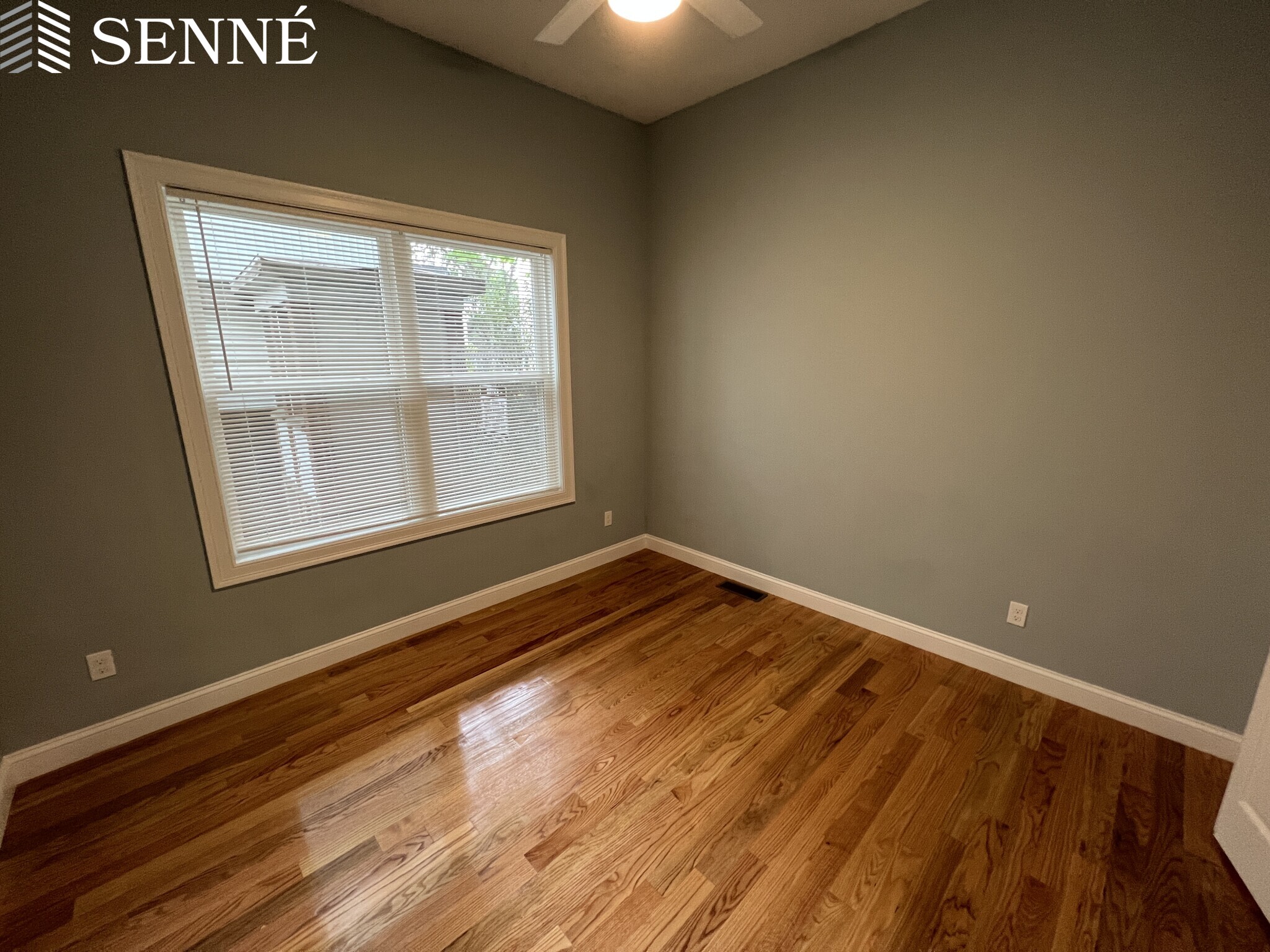 126 Cross St, East Somerville