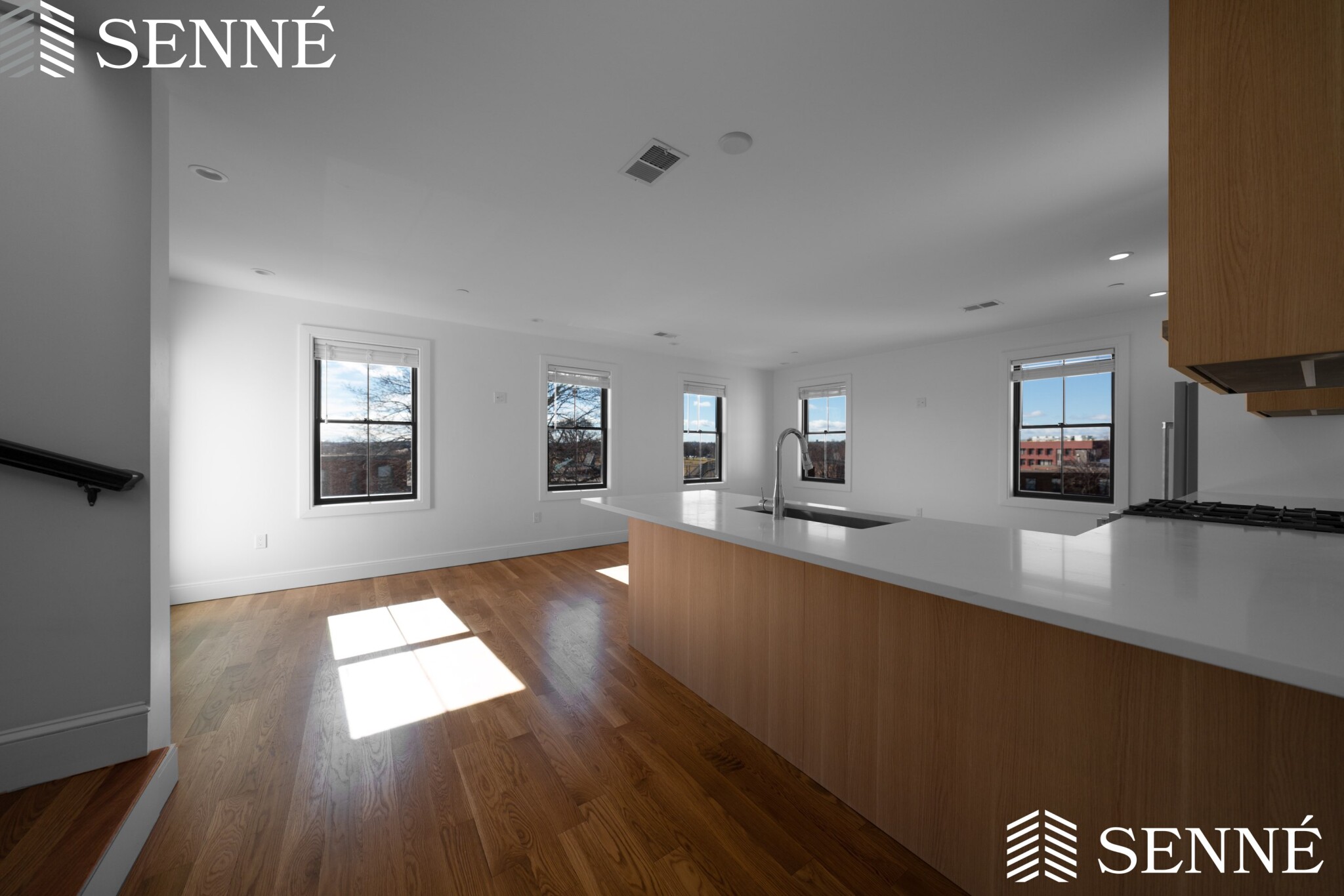 330 8th St, South Boston