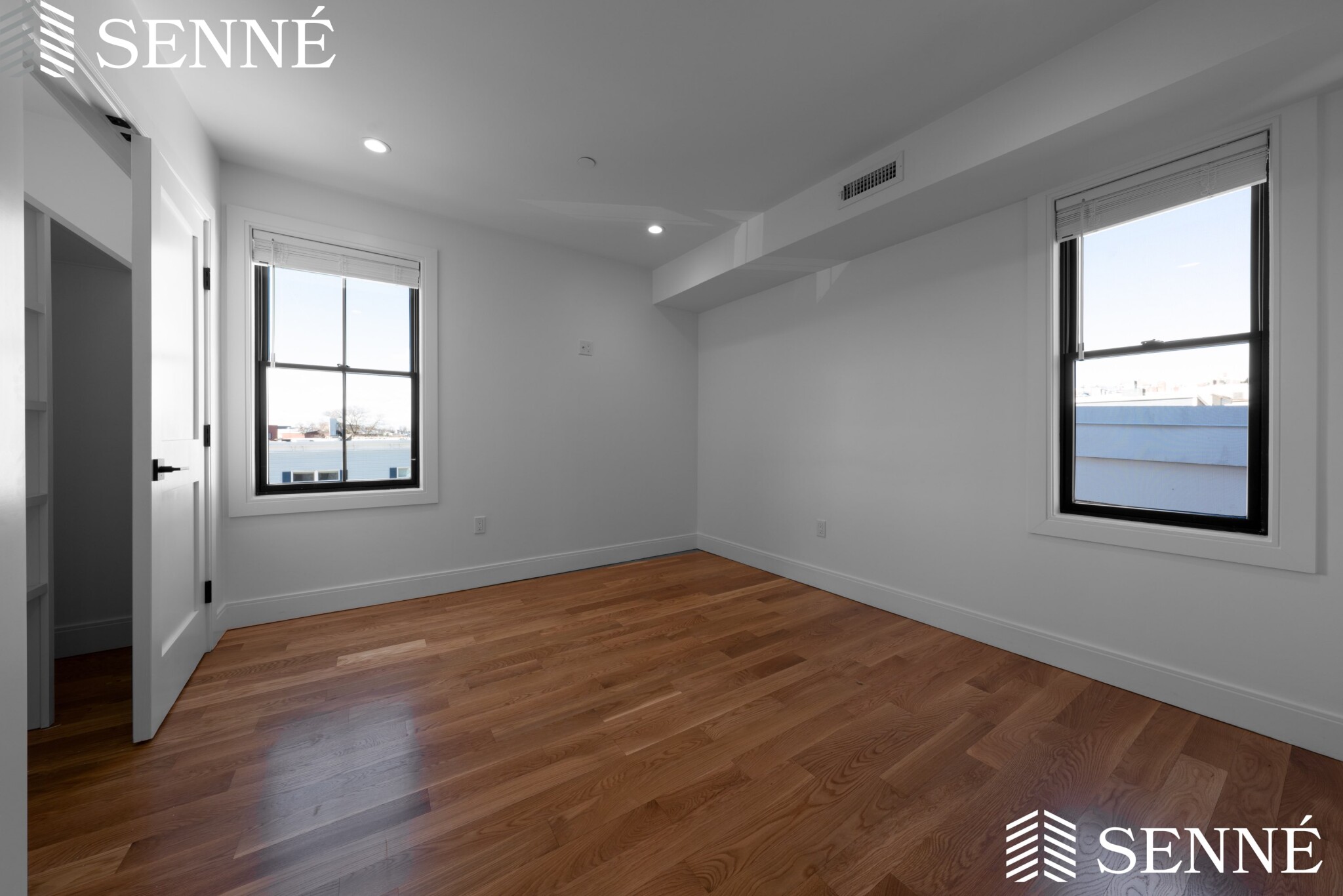 330 8th St, South Boston