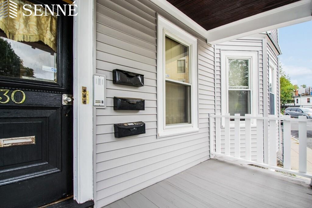 30 Harold St, Roxbury