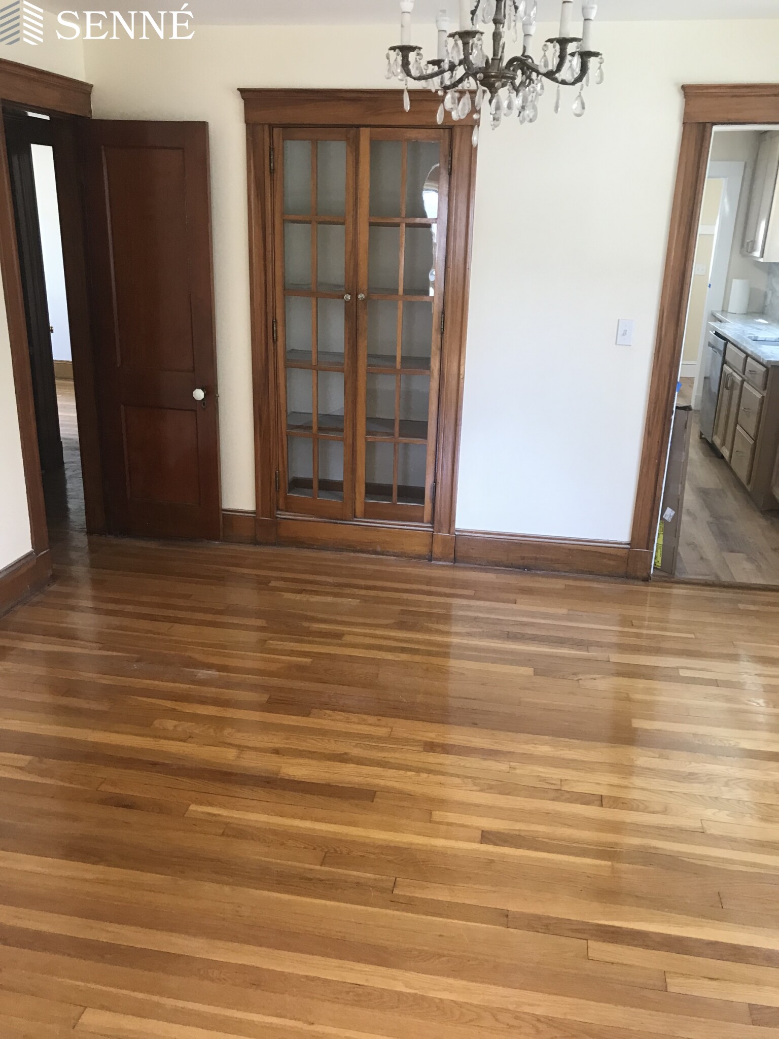 212 Robbins St, Waltham