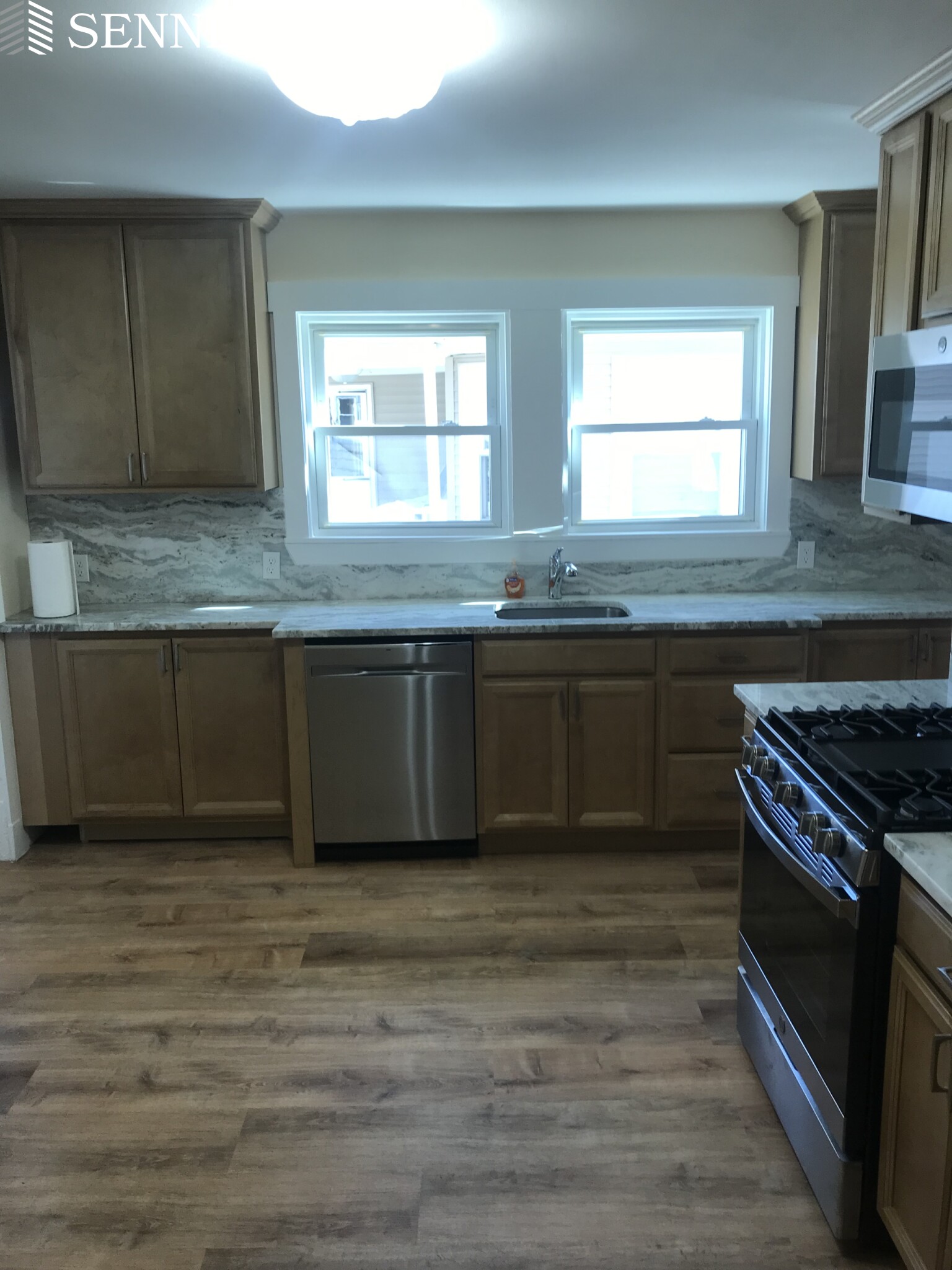 212 Robbins St, Waltham