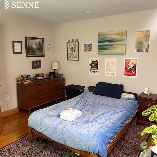 132 Columbia St, Cambridgeport