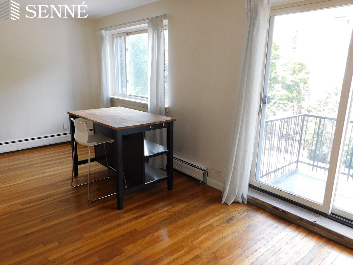 9 Chauncy St, Neighborhood Nine