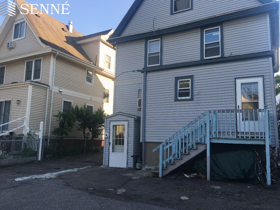 31 Seattle St, Lower Allston