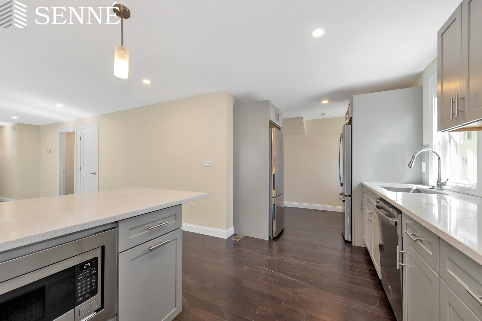 43 Wright Ave, Medford