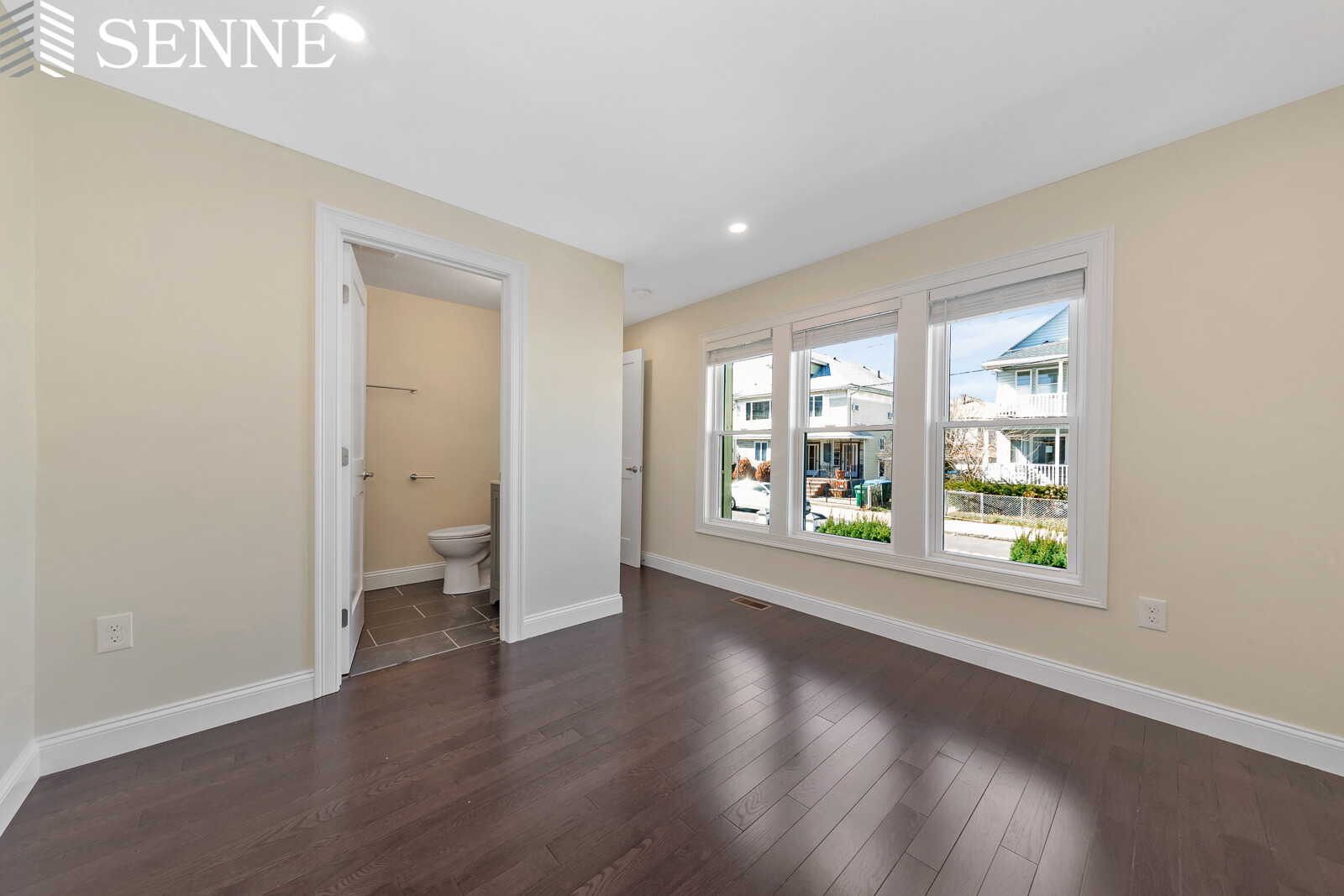 43 Wright Ave, Medford