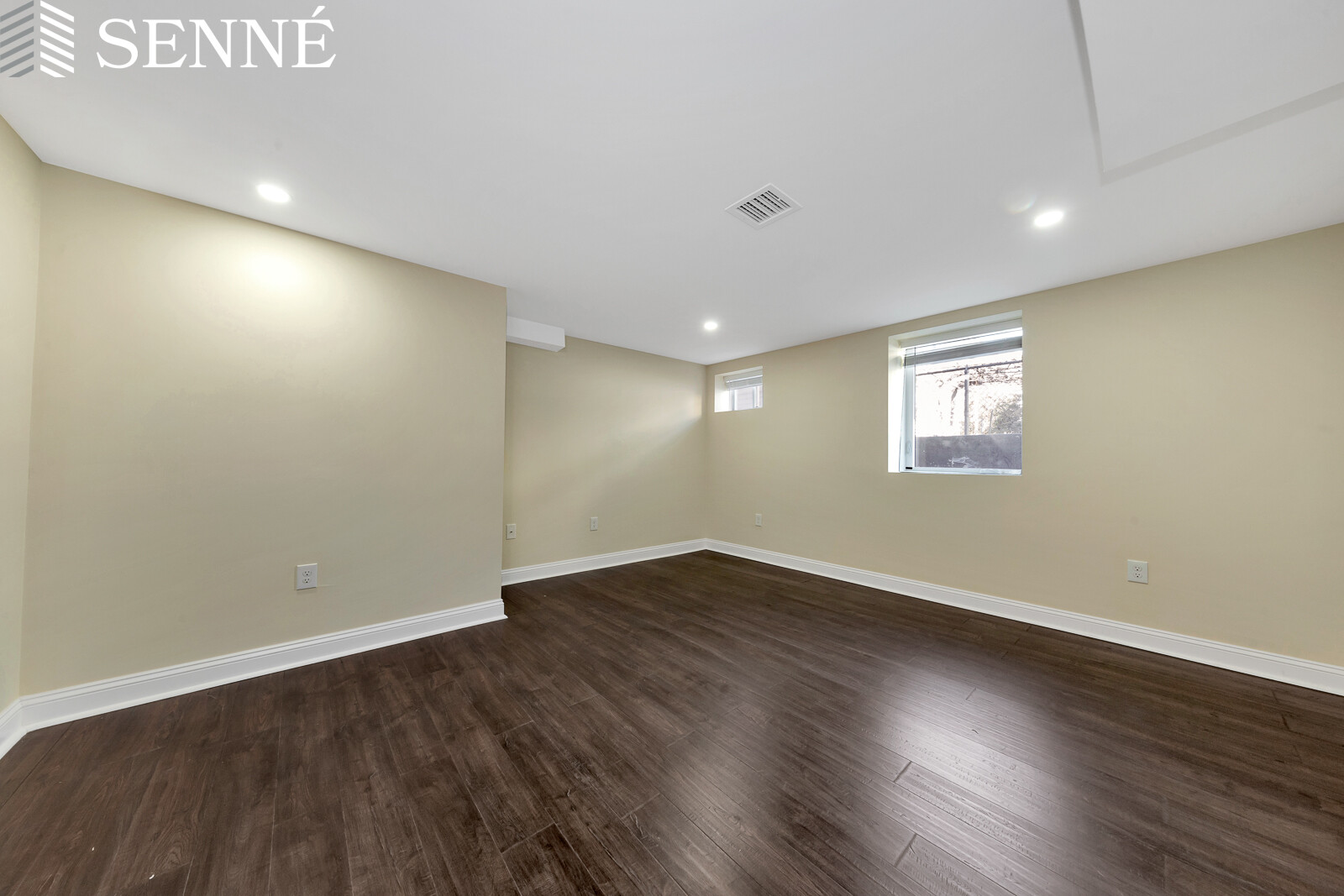 43 Wright Ave, Medford