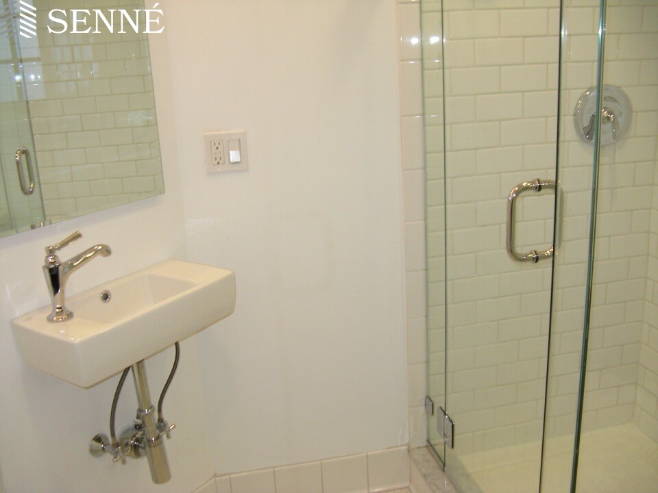 988 Memorial Dr, West Cambridge