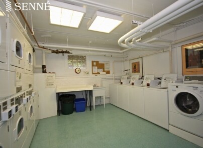 988 Memorial Dr, West Cambridge